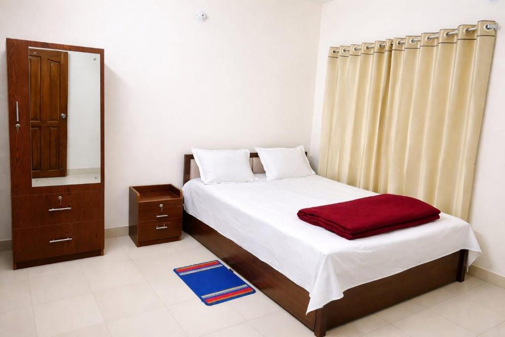 Deluxe Queen Room — photo 3