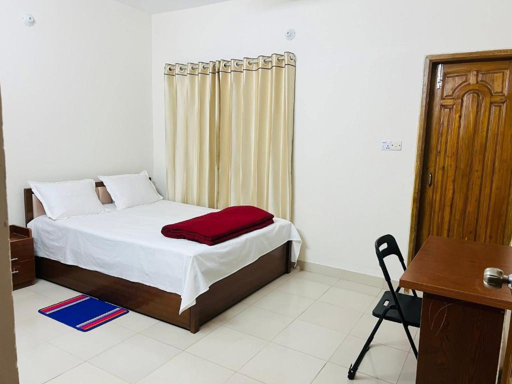 Deluxe Queen Room — photo 4